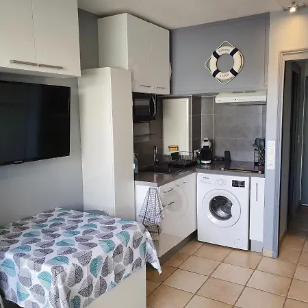 Joli Studio Cabine 2 A 5 Pers ,plein De Charme, Bord De Mer, Port Camargue Le Grau-du-Roi